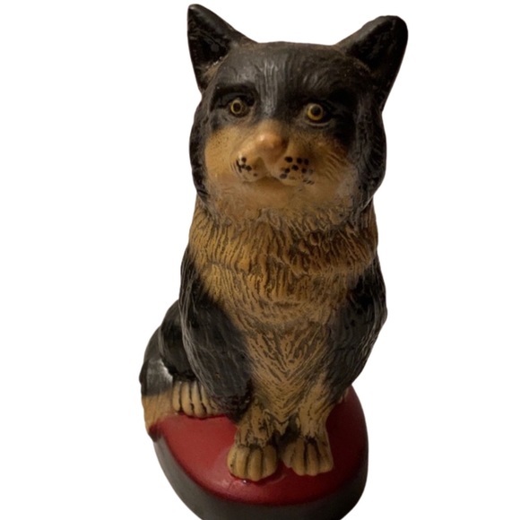 scott productions Other - Cat lovers beer Bottle Vintage Cast Metal Opener